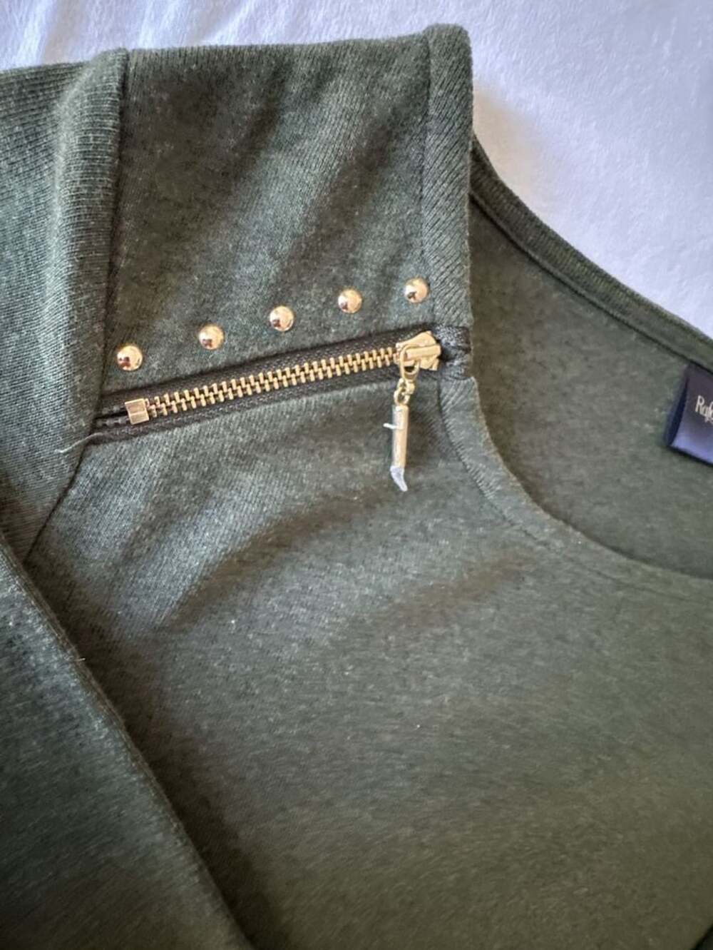 Rafaella 3/4 Sleeve Boatneck Top Size 1X Green Studded Zippers